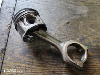 bontott CITROËN XSARA PICASSO Dugattyú és Hajtókar