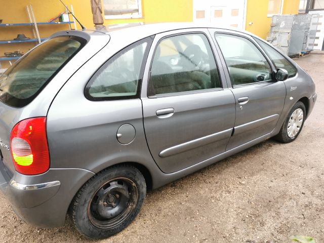 bontott CITROËN XSARA PICASSO Első Bölcső