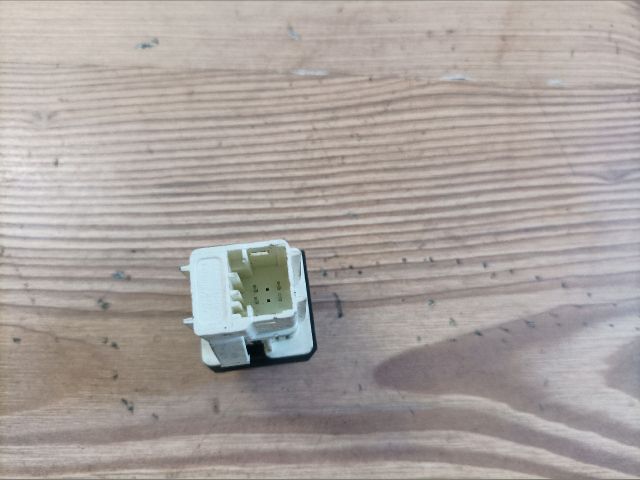 bontott CITROËN XSARA PICASSO ESP Kapcsoló