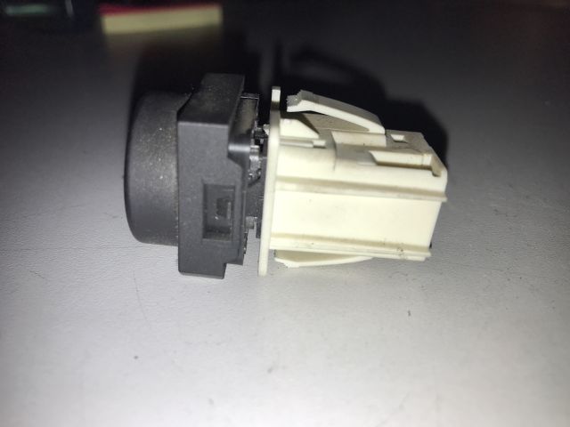 bontott CITROËN XSARA PICASSO ESP Kapcsoló