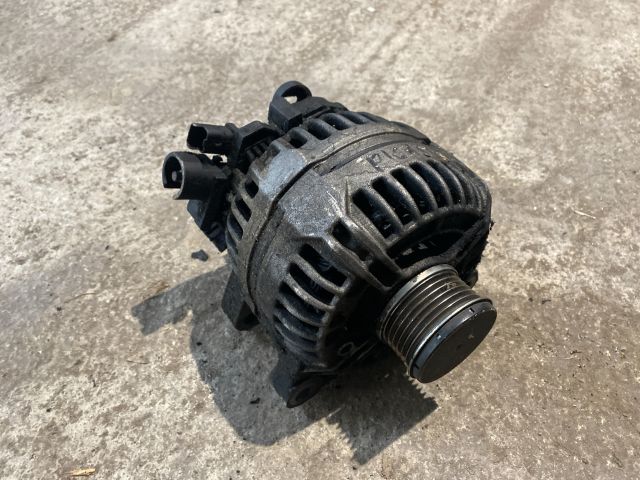 bontott CITROËN XSARA PICASSO Generátor