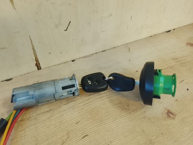 bontott CITROËN XSARA PICASSO Gyújtáskapcsoló