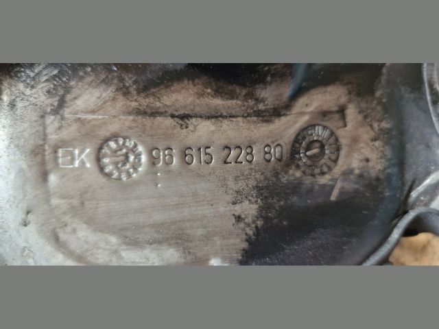 bontott CITROËN XSARA PICASSO Leömlő Hővédő Lemez