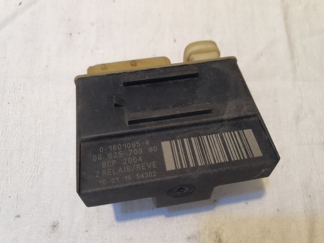 bontott CITROËN XSARA PICASSO Melegítő Relé