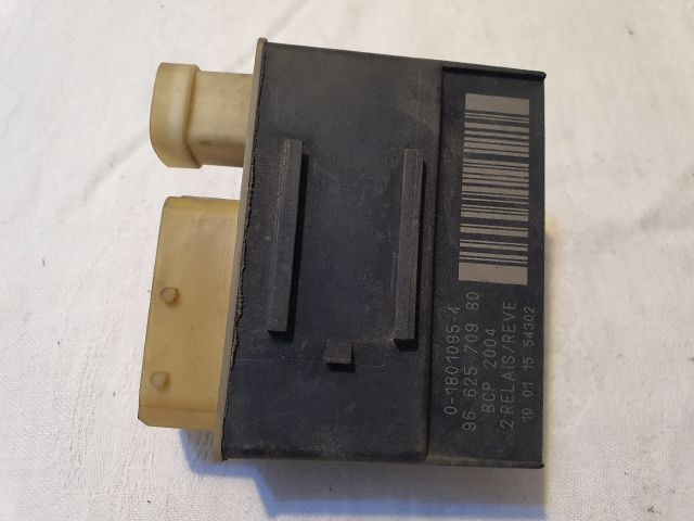 bontott CITROËN XSARA PICASSO Melegítő Relé