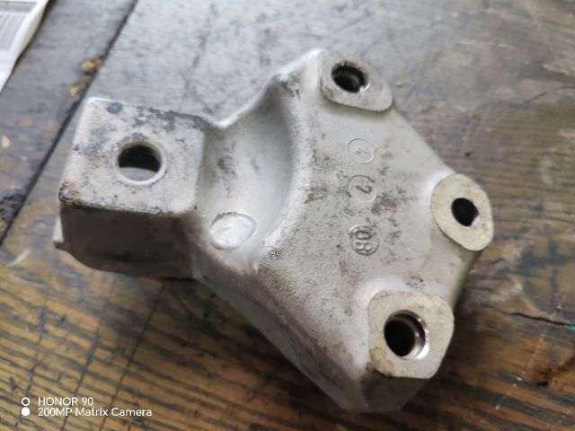 bontott CITROËN XSARA PICASSO Motor Tartó Bak (Fém)