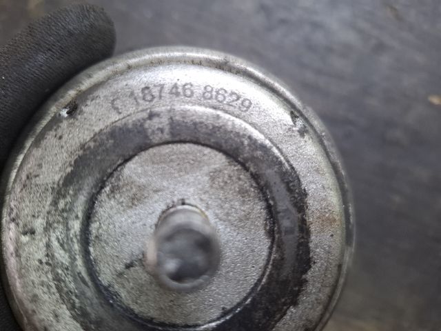 bontott CITROËN XSARA PICASSO Motor Tartó Bak (Fém)