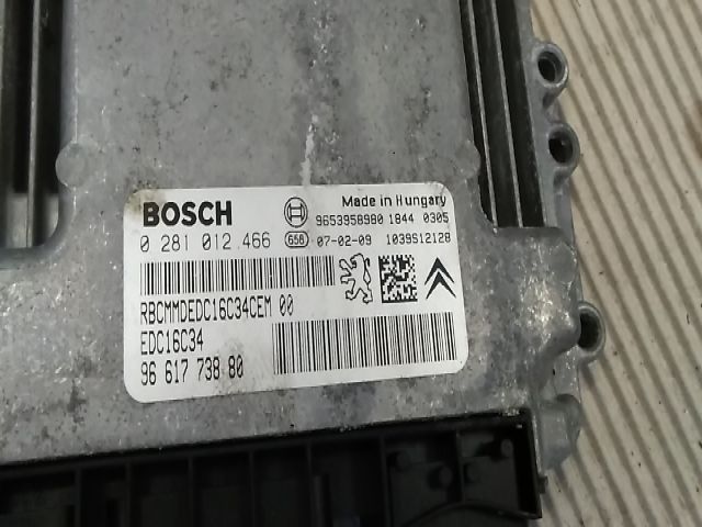 bontott CITROËN XSARA PICASSO Motorvezérlő