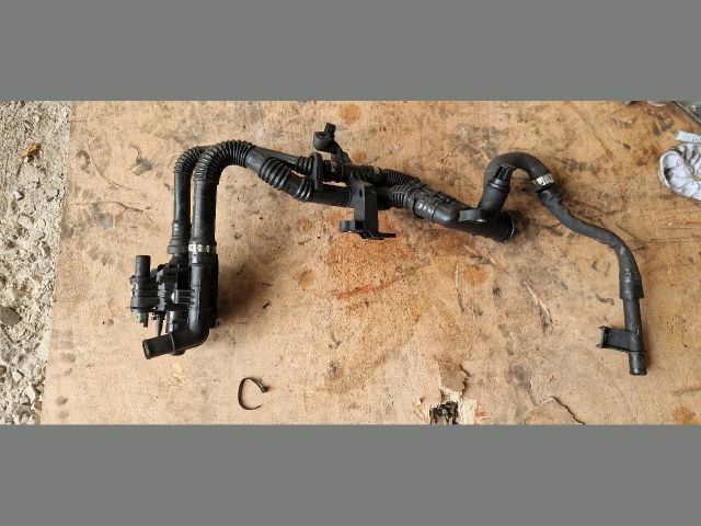 bontott CITROËN XSARA PICASSO Termosztátház Csővel