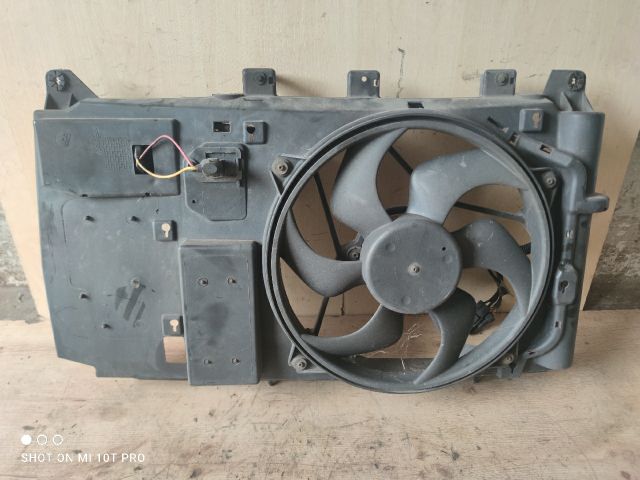 bontott CITROËN XSARA PICASSO Hűtőventilátor Keret