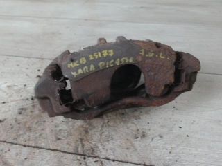 bontott CITROËN XSARA PICASSO Jobb első Féknyereg Munkahengerrel