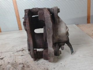 bontott CITROËN XSARA PICASSO Jobb első Féknyereg Munkahengerrel