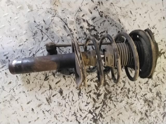 bontott CITROËN XSARA PICASSO Jobb első Gólyaláb (Lengécsillapító, Rugó)