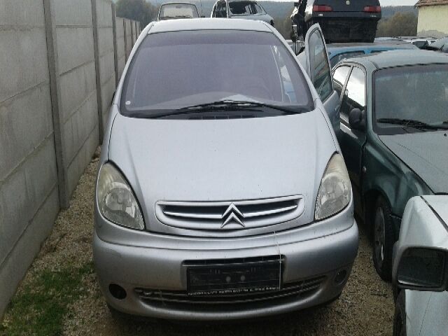 bontott CITROËN XSARA PICASSO Jobb első Rugó