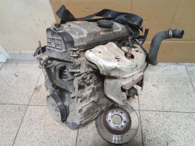 bontott CITROËN XSARA PICASSO Motor (Fűzött blokk hengerfejjel)