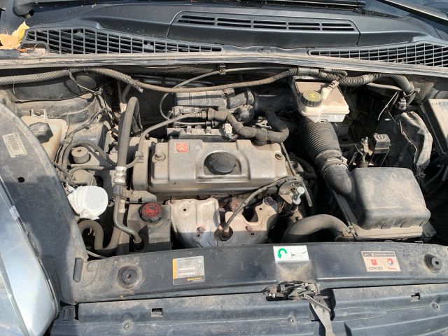 bontott CITROËN XSARA PICASSO Motor (Fűzött blokk hengerfejjel)