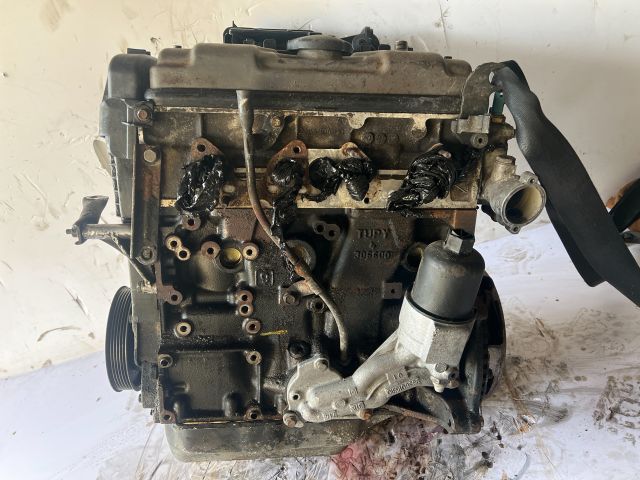 bontott CITROËN XSARA PICASSO Motor (Fűzött blokk hengerfejjel)