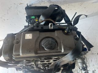bontott CITROËN XSARA PICASSO Motor (Fűzött blokk hengerfejjel)
