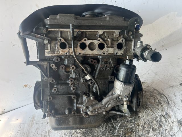 bontott CITROËN XSARA PICASSO Motor (Fűzött blokk hengerfejjel)