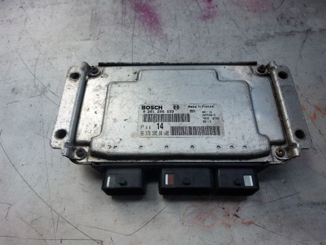 bontott CITROËN XSARA PICASSO Motorvezérlő