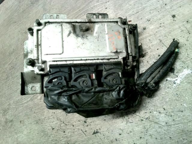 bontott CITROËN XSARA PICASSO Motorvezérlő