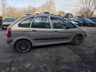 bontott CITROËN XSARA PICASSO Önindító