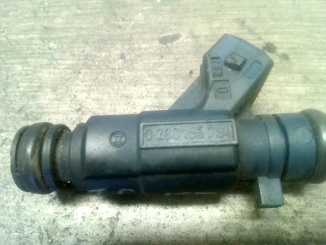 bontott CITROËN XSARA PICASSO Porlasztó (1 db)