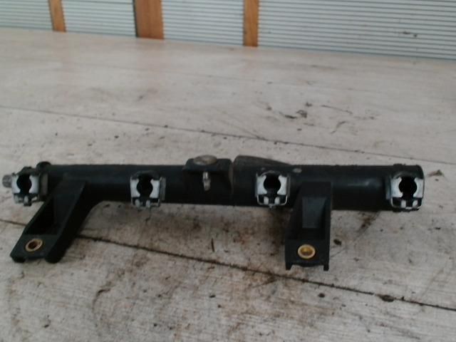 bontott CITROËN XSARA PICASSO Porlasztó (1 db)