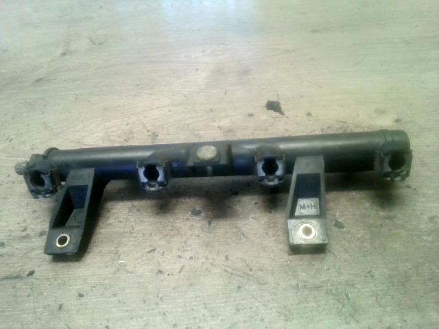 bontott CITROËN XSARA PICASSO Porlasztó Sor / Híd