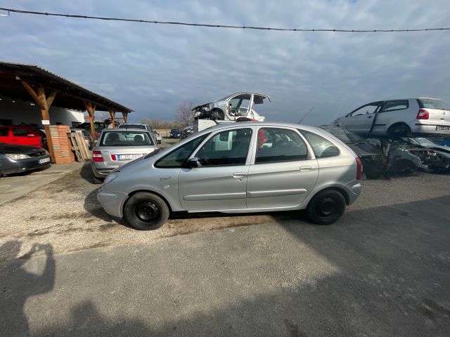 bontott CITROËN XSARA PICASSO Bal első Gólyaláb (Lengécsillapító, Rugó)