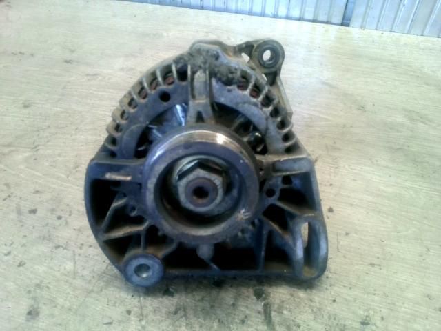 bontott CITROËN XSARA PICASSO Generátor