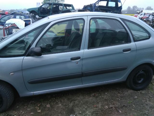 bontott CITROËN XSARA PICASSO Hátsó Híd (Dobfékes)