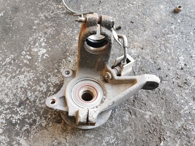 bontott CITROËN XSARA PICASSO Jobb első Csonkállvány Kerékaggyal