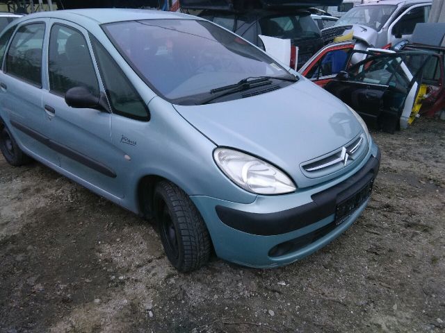 bontott CITROËN XSARA PICASSO Jobb első Csonkállvány Kerékaggyal