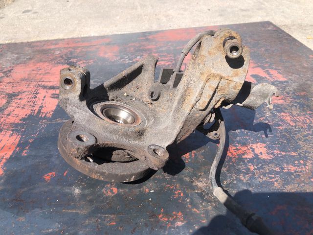 bontott CITROËN XSARA PICASSO Bal első Csonkállvány Kerékaggyal