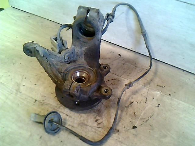 bontott CITROËN XSARA PICASSO Bal első Csonkállvány Kerékaggyal