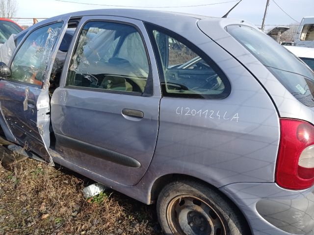 bontott CITROËN XSARA PICASSO Bal első Féknyereg Munkahengerrel