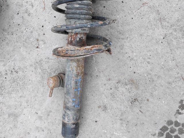 bontott CITROËN XSARA PICASSO Bal első Gólyaláb (Lengécsillapító, Rugó)