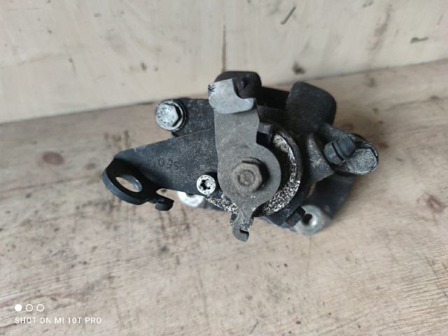 bontott CITROËN XSARA PICASSO Bal hátsó Féknyereg Munkahengerrel