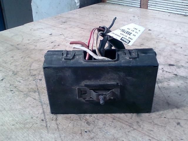 bontott CITROËN XSARA PICASSO Biztosítéktábla Motortér