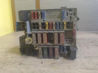 bontott CITROËN XSARA PICASSO Biztosítéktábla Motortér