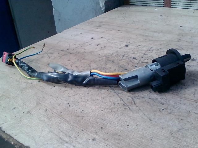 bontott CITROËN XSARA PICASSO Gyújtáskapcsoló