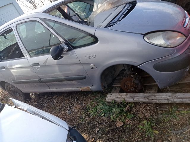 bontott CITROËN XSARA PICASSO Hűtőventilátor Keret