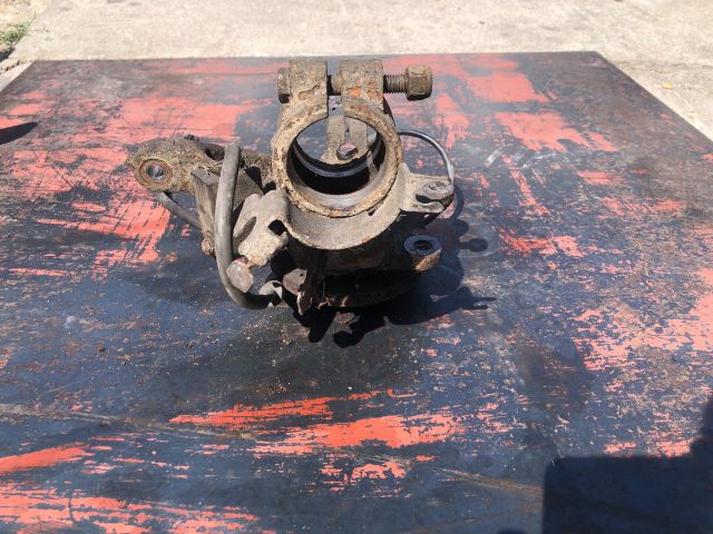 bontott CITROËN XSARA PICASSO Jobb első Csonkállvány Kerékaggyal