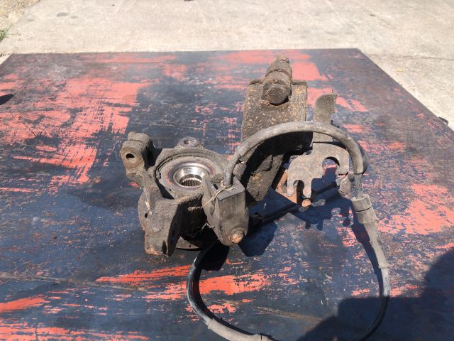 bontott CITROËN XSARA PICASSO Jobb első Csonkállvány Kerékaggyal