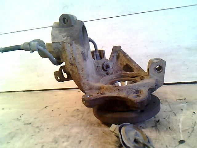 bontott CITROËN XSARA PICASSO Jobb első Csonkállvány Kerékaggyal