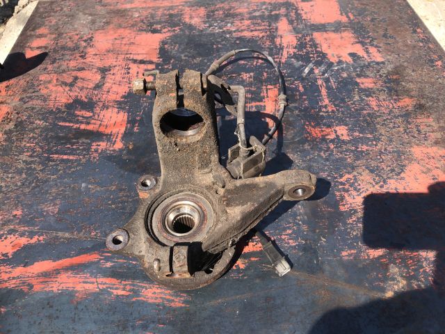 bontott CITROËN XSARA PICASSO Jobb első Csonkállvány Kerékaggyal