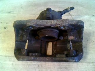 bontott CITROËN XSARA PICASSO Jobb első Féknyereg Munkahengerrel