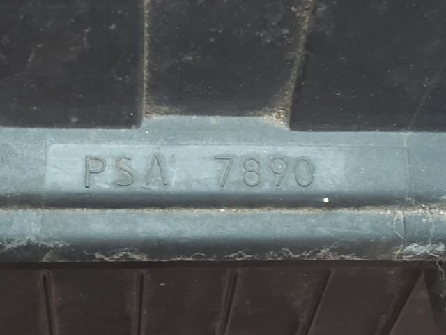 bontott CITROËN XSARA PICASSO Légszűrő Ház