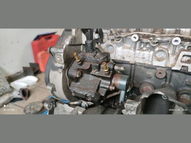 bontott CITROËN XSARA PICASSO Motor (Fűzött blokk hengerfejjel)